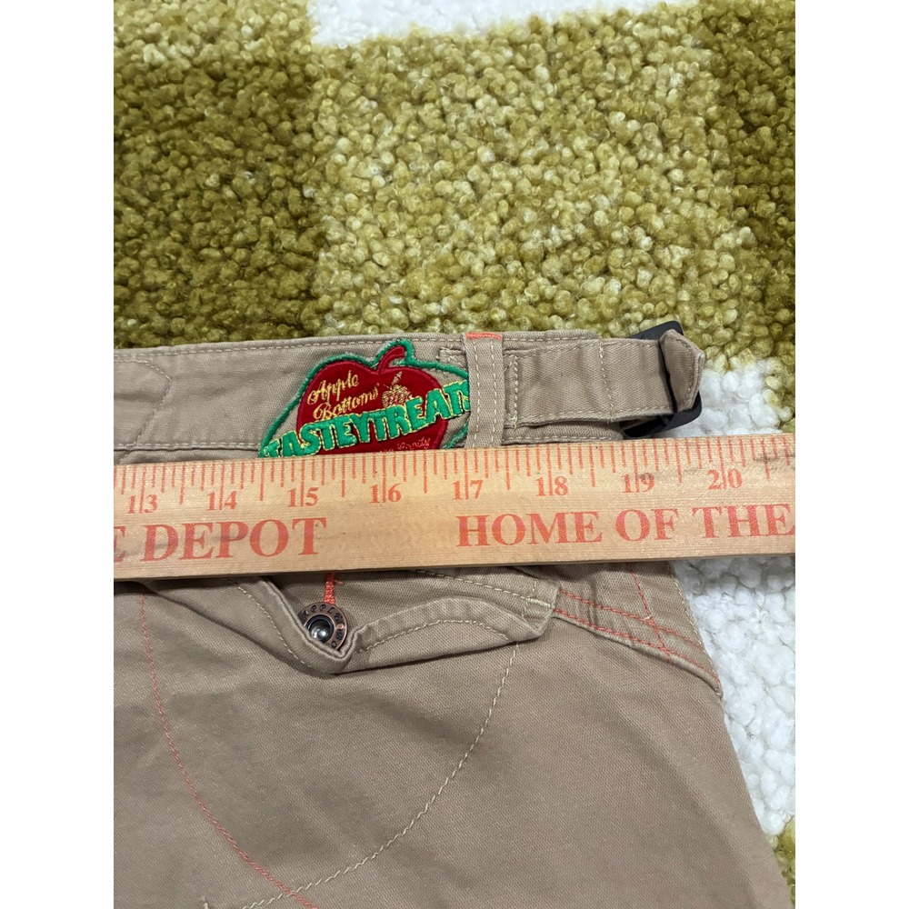 Apple Bottoms Khaki Cargo Shorts Size 13/14 Y2K‎ Tan Red Contrast Stitching 11in - Picture 7 of 7